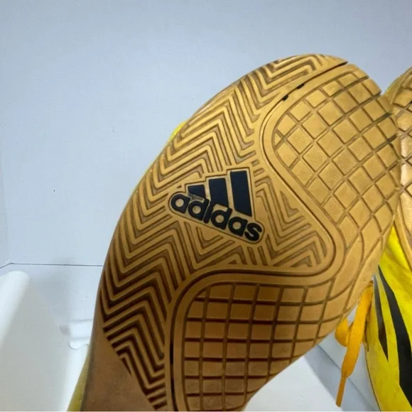 Adidas F5 indoor soccer shoes. Male size 6. Pre-owned. See photos for wear. - Picture 6 of 12
